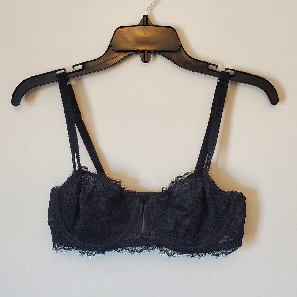 Lacy Audrn Black Bra